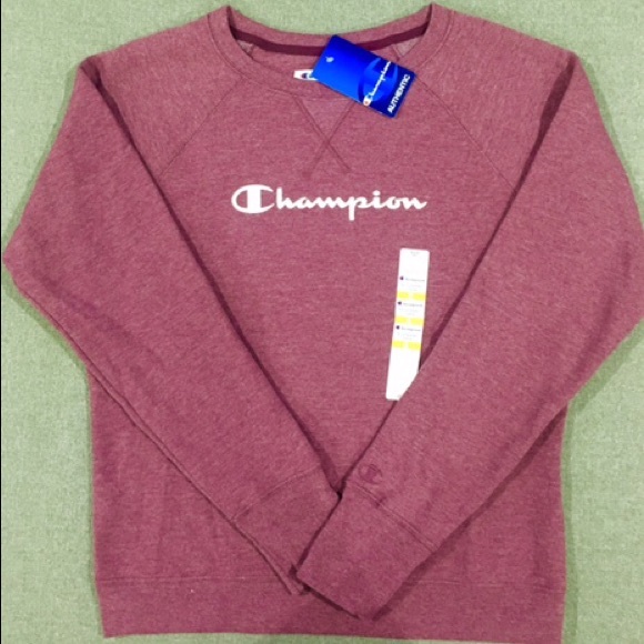 Champion Tops - Champion Crew Neck Sweatshirt